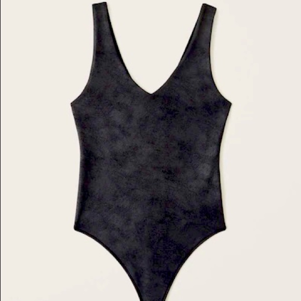 Abercrombie faux leather v neck bodysuit size M